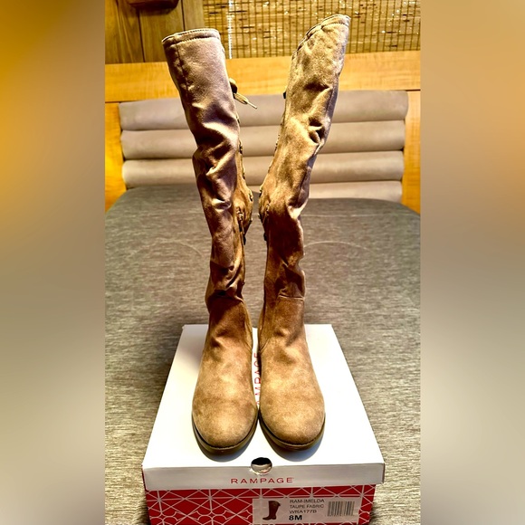 👢Rampage Boots 👢 - Picture 1 of 6